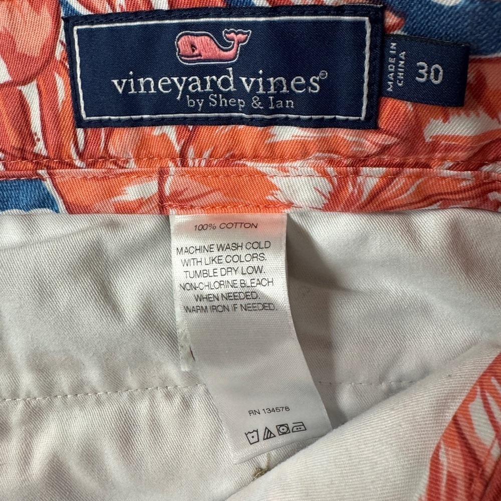 Vineyard Vines Floral Hibiscus Print Shorts Men’s Size 30 – Cotton - Picture 3 of 3